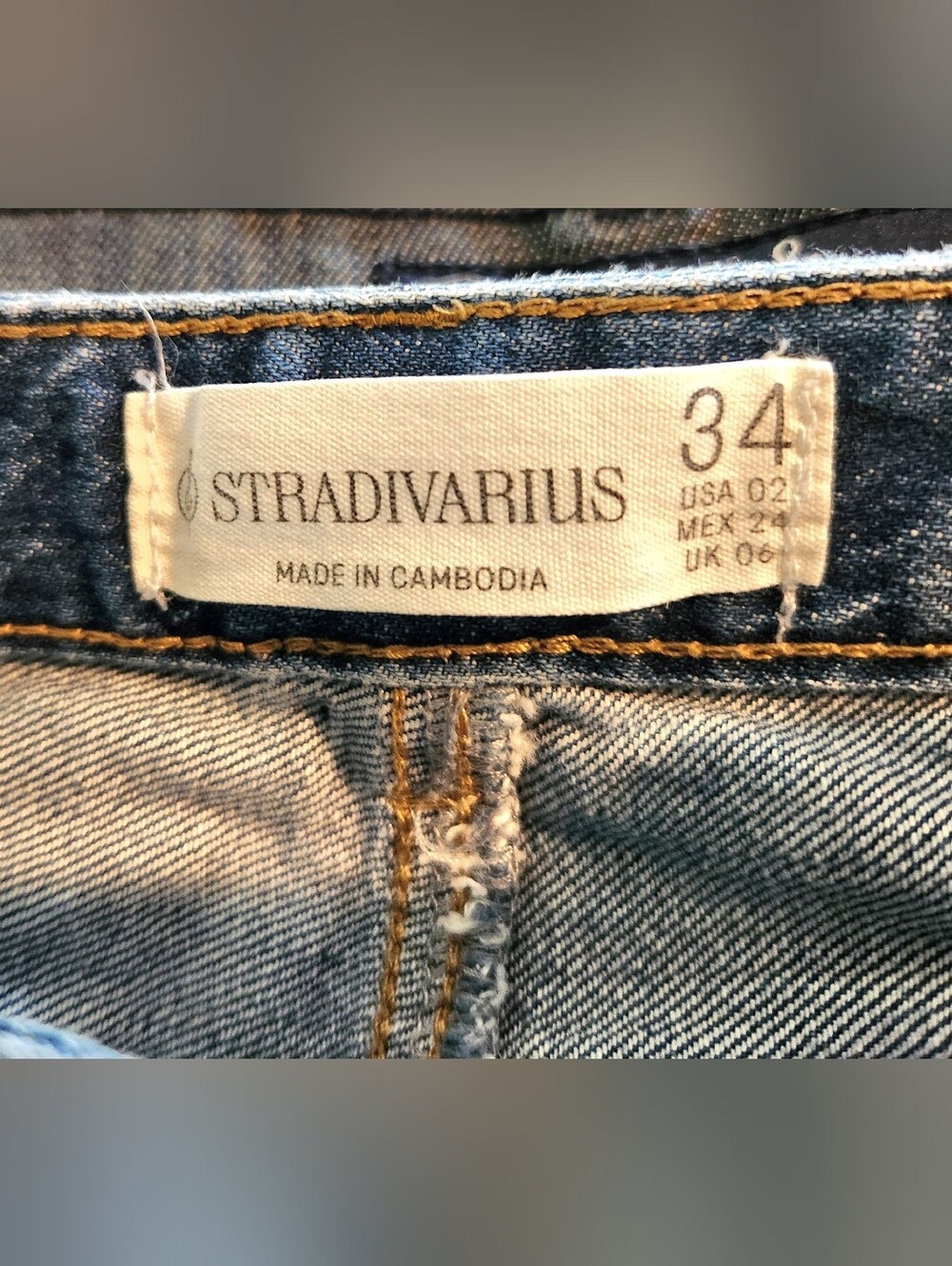STARDIVARIUS HIGH RISE BOOT CUT JEANS, 2 - Picture 9 of 10